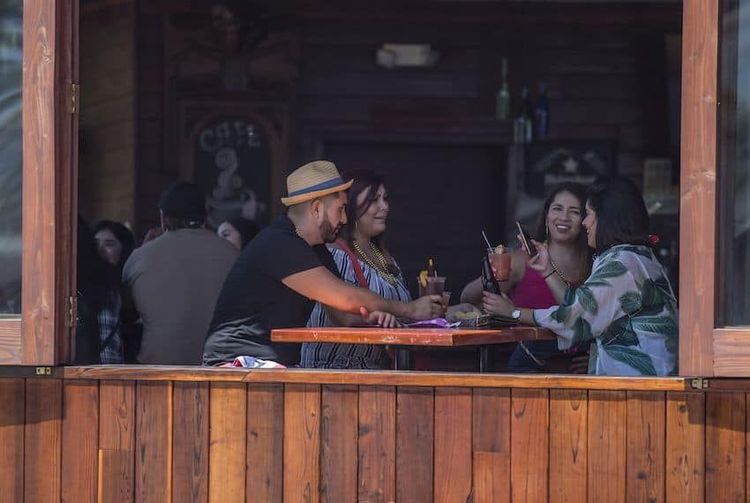 766177_Turistas-Rosarito_impreso.jpg