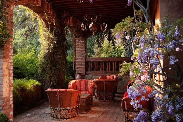Rancho-La-Puerta__0000s_0004_Outside-Lounge-1.jpg